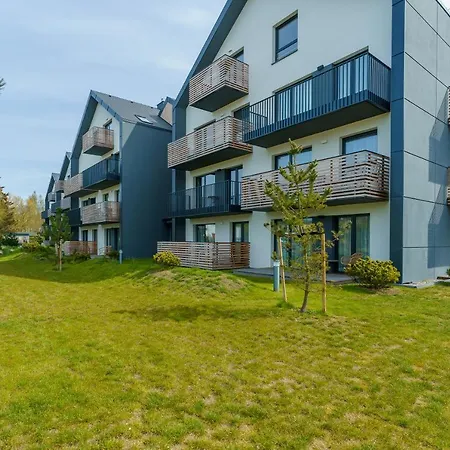 Wood Surfingbird Apartament