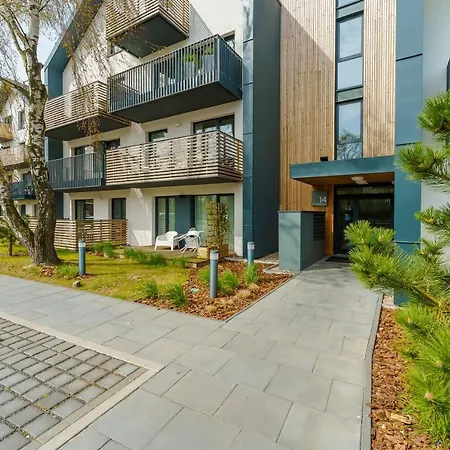 Wood Surfingbird Apartament *